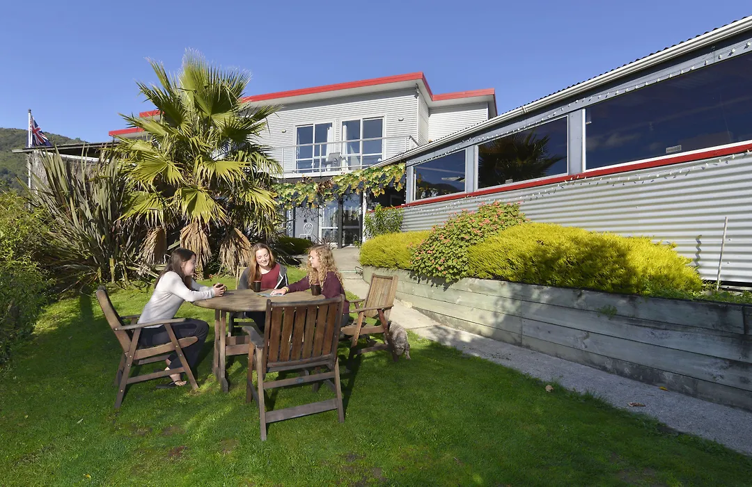 Tombstone Motel, Lodge & Backpackers-1